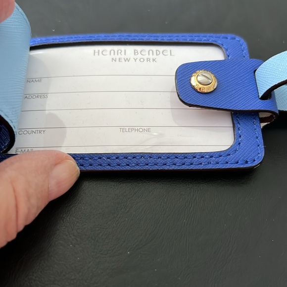 HENRI BENDEL NEW TWO TONE BLUE LUGGAGE TAG - Picture 6 of 7